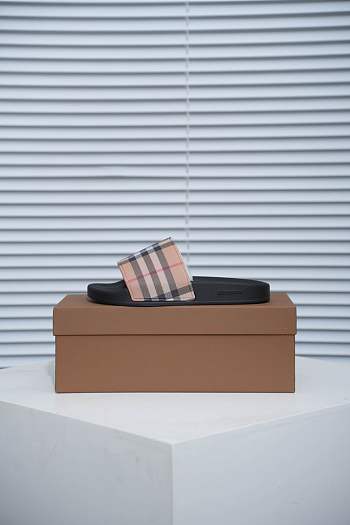 Burberry Slides
