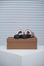 Burberry Slides - 2