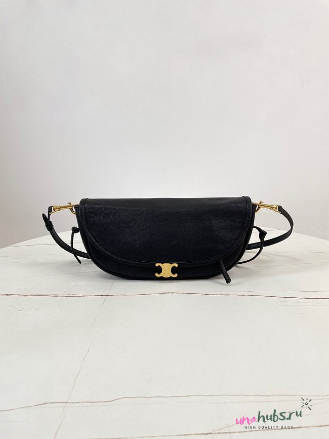 Celine Little Halfmoon Soft Triomphe Black 25x13x5cm - 1