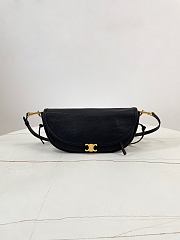 Celine Little Halfmoon Soft Triomphe Black 25x13x5cm - 1