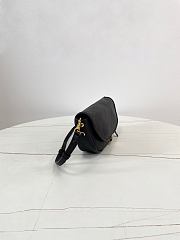 Celine Little Halfmoon Soft Triomphe Black 25x13x5cm - 5