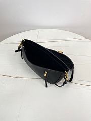 Celine Little Halfmoon Soft Triomphe Black 25x13x5cm - 4