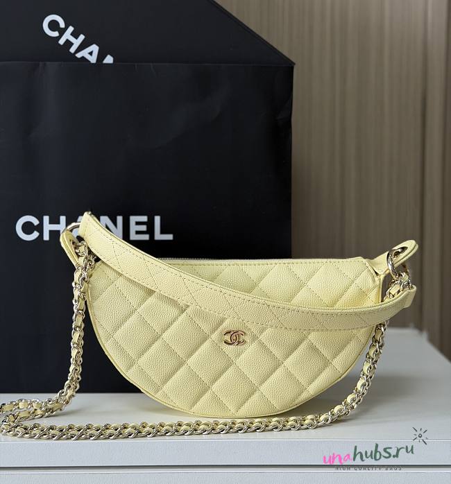 Chanel Clutch with chain yellow 22x15x6cm - 1