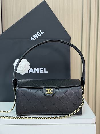 Chanel Clutch with chain Lambskin Black 23x11x12.5cm