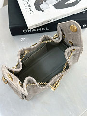 Chanel small 25 handbag grey suede 30x26x14cm - 5