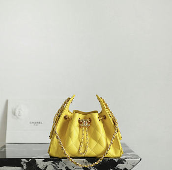 Chanel Mini 25 Handbag yellow caviar 22x20x12.5cm