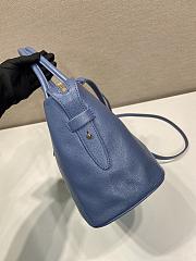 Prada Ouvert large leather tote bag blue 32x18.5x13cm - 4