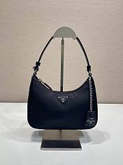 Prada Re-Edition 2005 Re-Nylon Saffiano silver bag 22x18x6.5cm - 1