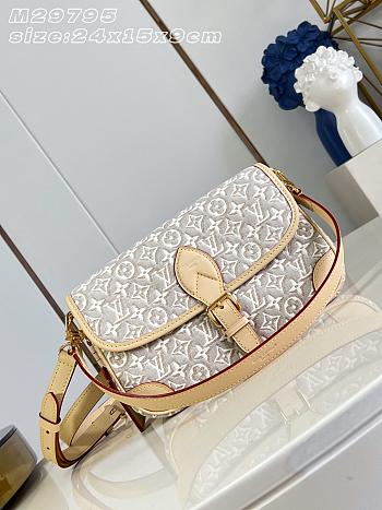 Louis Vuitton Diane PM Monogram Peuplier 24x15x9cm