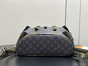 Louis Vuitton Christopher MM Khaki Green 38x44x12.5cm - 5
