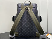 Louis Vuitton Christopher MM Khaki Green 38x44x12.5cm - 2