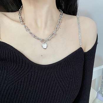 Tiffany & Co necklace 03