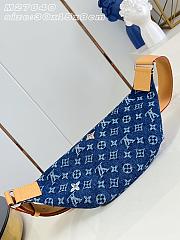 Louis Vuitton Rush Bumbag Blue 30x15x8cm - 4