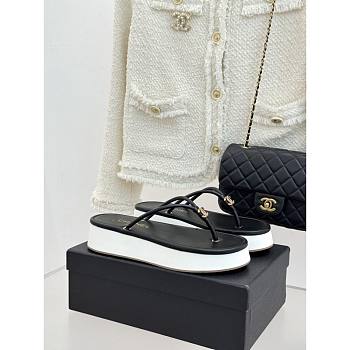 Chanel Black Mini CC Logo Platform Thong Slide Sandals