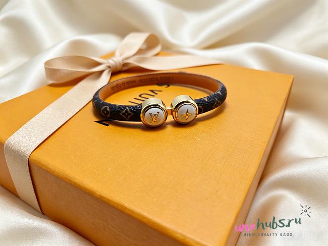Louis Vuitton Blooming Bracelet - 1