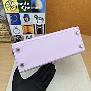 Hermes Kelly 25 Bag Light Purple Silver Epsom  - 3