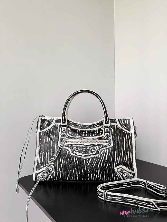 Balenciaga Le City Bag Medium in white snow 38.5x24x15cm - 1
