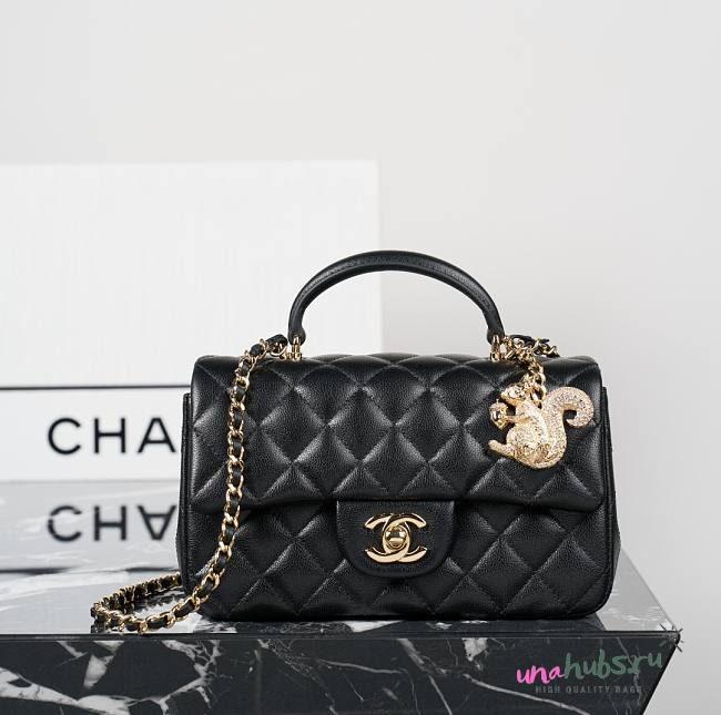 Chanel Handle Bag Black Caviar 20x13x9cm - 1