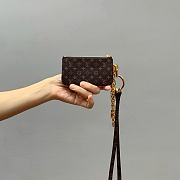 Louis Vuitton Phone Holder 12x6.5x1cm - 3