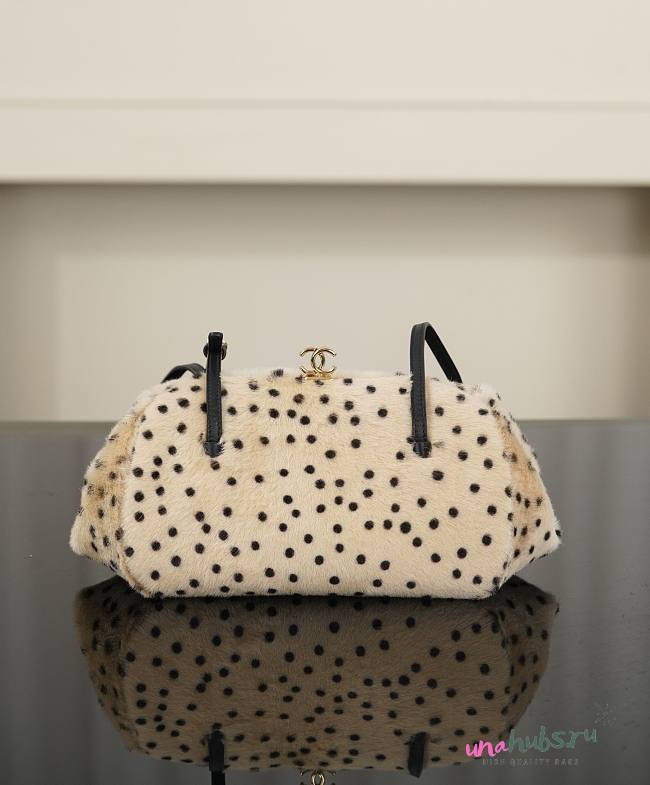 Chanel Pony Hair Cheetah Print Pretty CC Clutch 29.5x13x20cm - 1