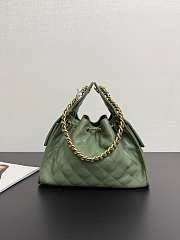 Chanel 25 Small Handbag Green 30x26x14cm - 3