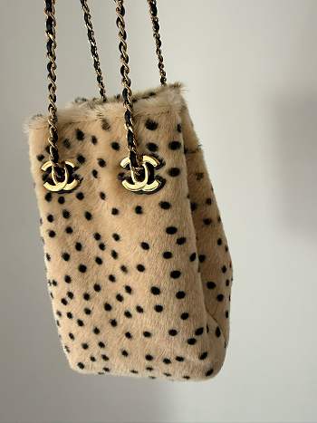 Chanel Pony Hair Cheetah Chain Bucket Bag 19x11x11cm
