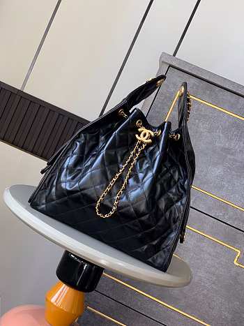 Chanel Medium 25 handbag Black Lambskin gold 40x30x15cm