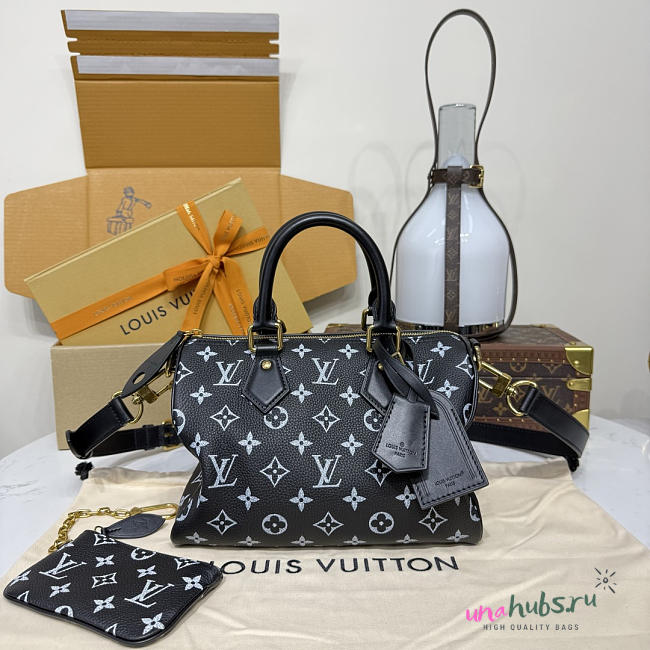 Louis Vuitton Speedy P9 Bandoulière 25 Firefly 25x15x15cm - 1