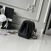 Chanel 26c flap bag black lambskin 18x13x7cm - 5