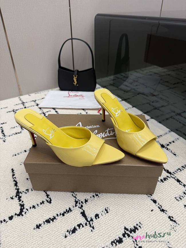 Christian Louboutin Miss Z Mule 100 mm Mules Patent Yellow - 1