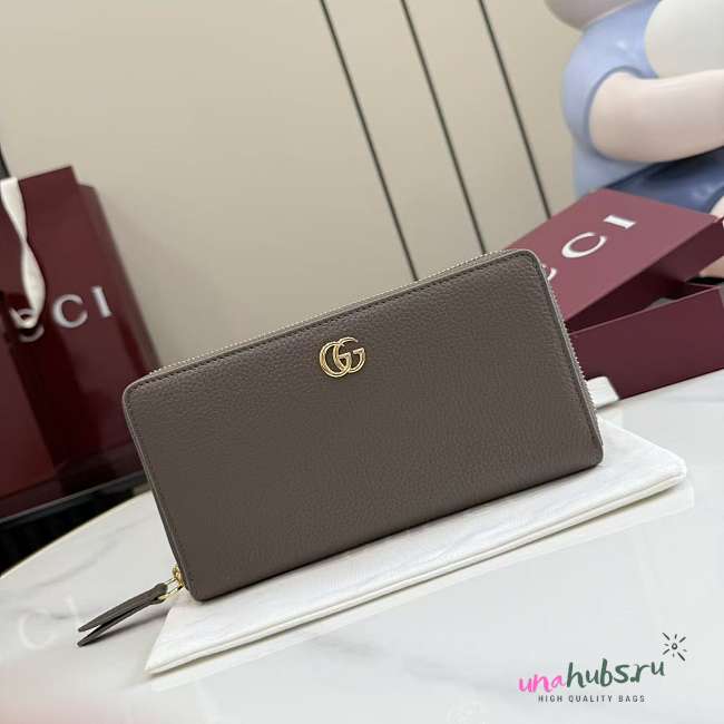 Gucci Bi-color GG Marmont zip around wallet Dark taupe - 1