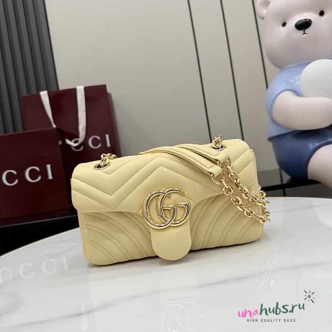Gucci GG Marmont small shoulder bag light yellow 22x12.5x6cm - 1