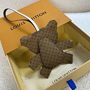Louis Vuitton Origami Friend Bag Charms - 3