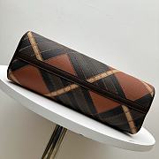 Burberry medium check-pattern tote bag brown 33.5x12.5x17cm - 4