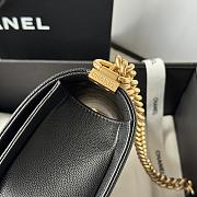 Chanel Medium Le boy Bag Black Caviar Gold 25cm - 5