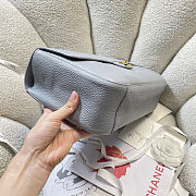 Chanel Maxi Flap bag Calfskin Gold-Tone Gray 32x19.5x10cm - 4
