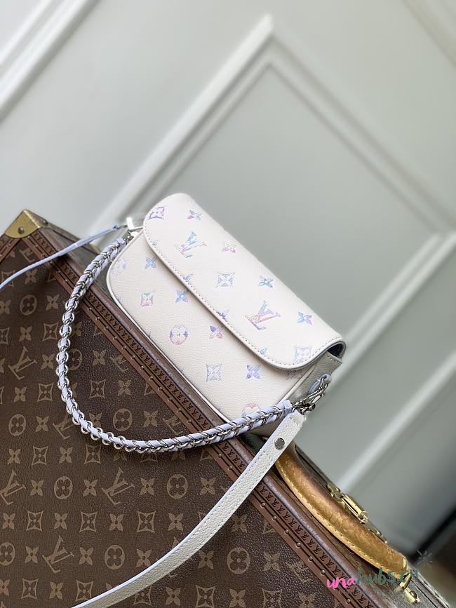 Louis Vuitton Wallet On Chain Ivy Link Quartz 23.5x12x4.3cm - 1