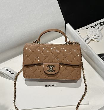 Chanel Top Handle Caramel patent 20cm