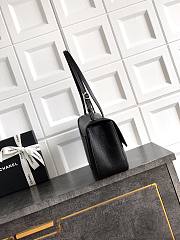 Chanel Maxi Flap bag Calfskin Silver Black 32x19.5x10cm - 3
