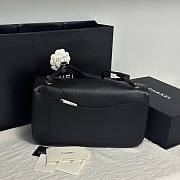 Chanel Maxi Flap bag Calfskin Gold Black 32x19.5x10cm - 3