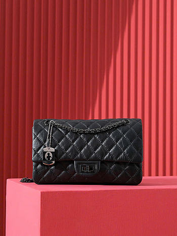 Chanel Flap Bag 2.55 Reissue Black 