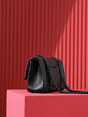 Chanel Flap Bag 2.55 Reissue Black  - 3