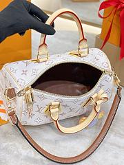 Louis Vuitton Speedy Bandoulière 25 Monogram Dune 26x19x15cm - 5