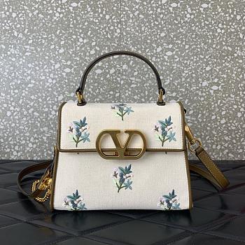 Valentino Floral-Embroidered Top-Handle Bag 22x17x9cm