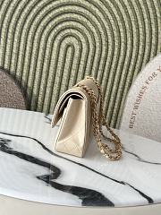 Chanel Vintage Classic Double Flap Bag in Beige 26cm - 4