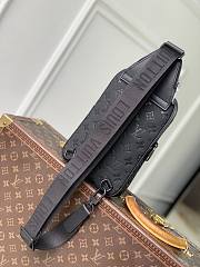 Louis Vuitton Avenue Slingbag PM Black 33x16x5.7cm - 3