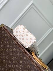 Louis Vuitton Neverfull Inside Out BB Monogram Dune 26.5x16.5x11cm - 5