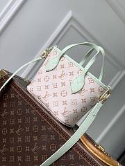 Louis Vuitton Neverfull Inside Out BB Monogram Dune 26.5x16.5x11cm - 4
