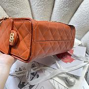 Chanel Mini 25 Handbag Orange caviar 22x20x12.5cm - 5