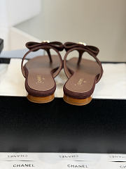 Chanel thong sandals brown - 3